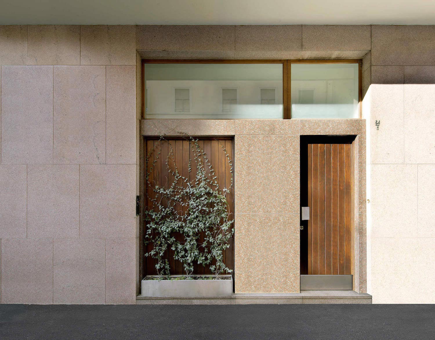 多彩空间中的黑色攀岩墙——意大利都灵 Studioata 设计案例-18