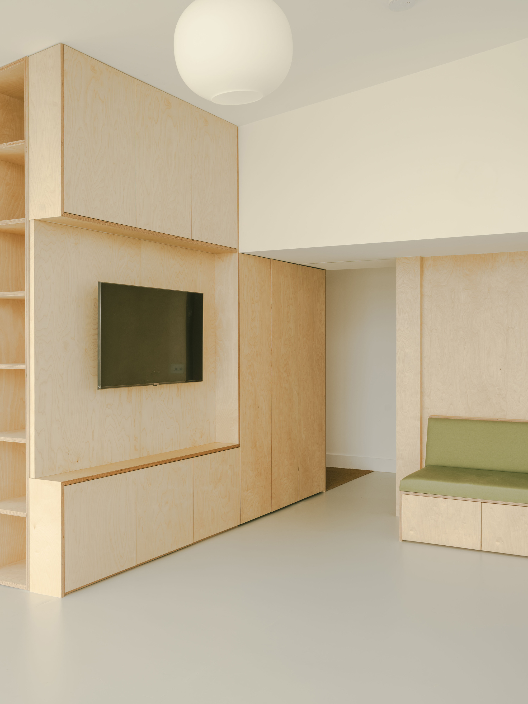 丨爱尔兰丨Pasparakis Friel-23