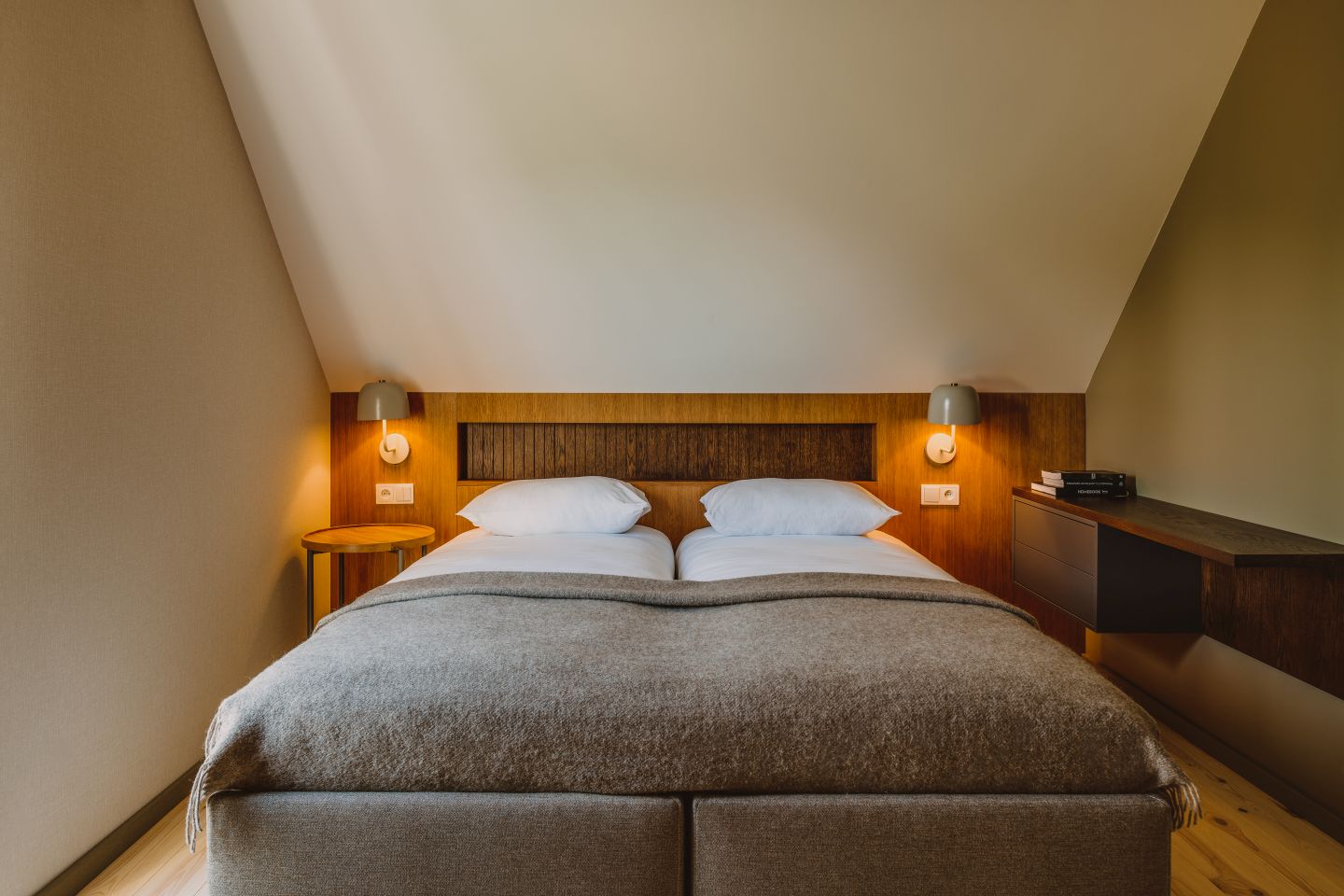 Szumilas Superior Cottages | 融入自然的现代化别墅设计-28