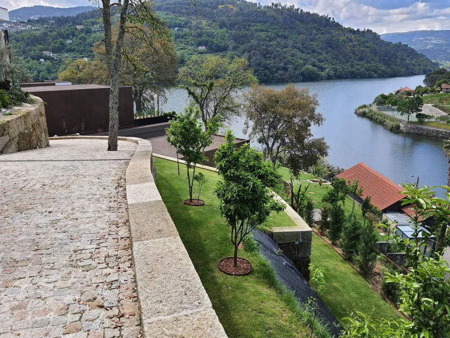 栓皮栎屋丨葡萄牙杜罗丨nonarquitetura-5