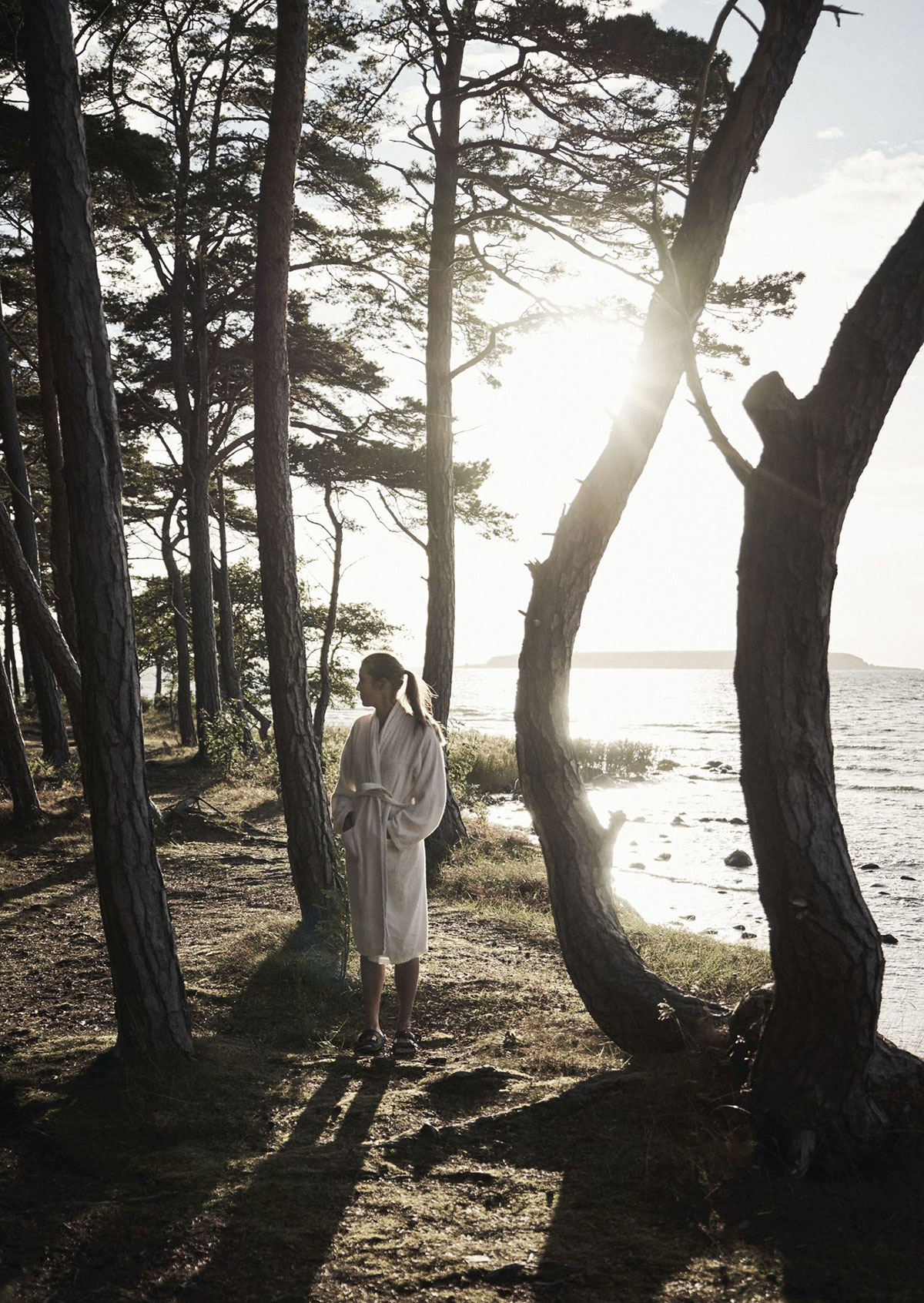 瑞典哥特兰岛的石制别墅 | 回归自然的摩登北欧风-23