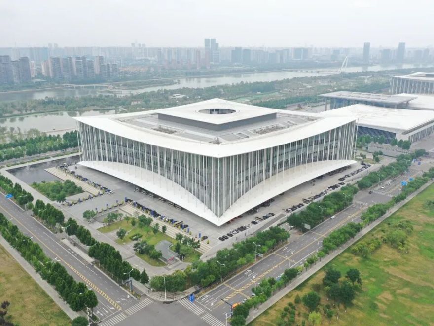 【城市名片】丝路会客厅,对话世界窗!中建八局匠心“筑”造西部会展新高度-40