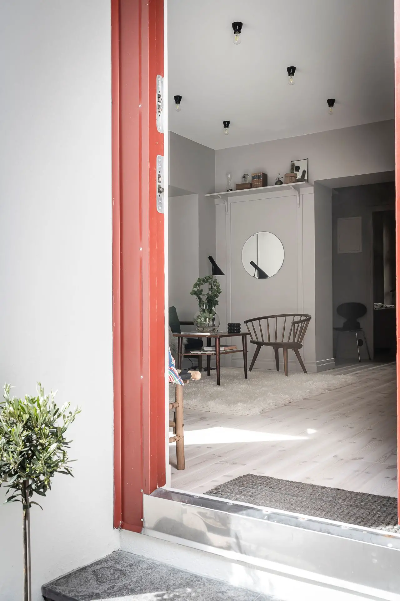 瑞典 1904 年建筑的 41m2 公寓改造 | 古典与现代的完美融合-24