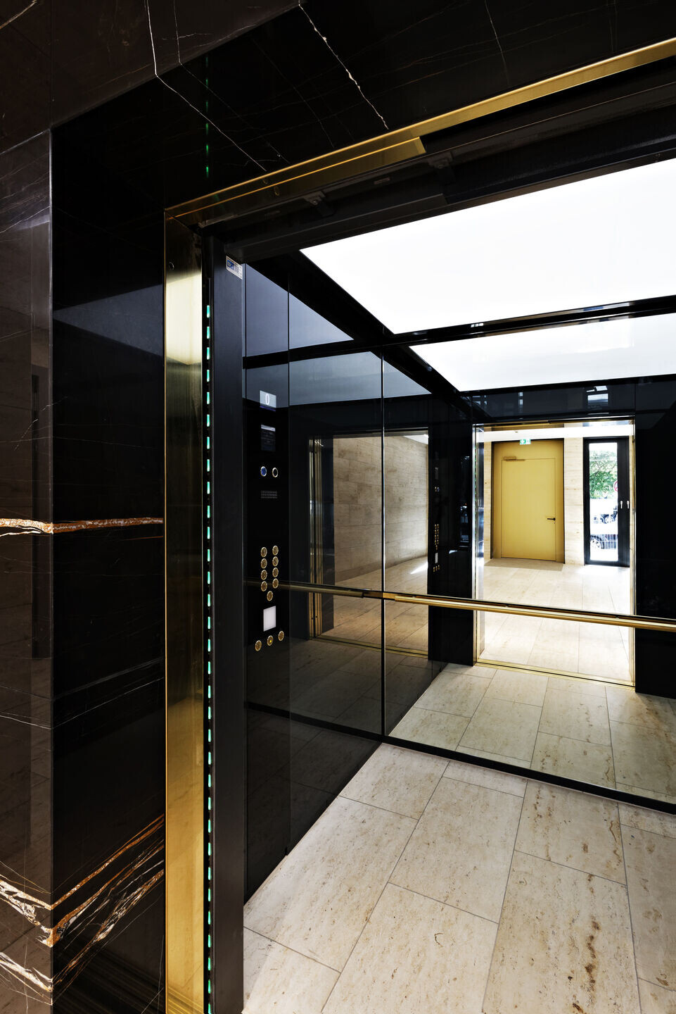 德国法兰克福 60 年代混凝土建筑的现代改造-16