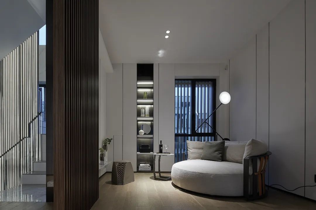 李玮珉打造的中原极简豪宅,诠释和谐生活意境-20
