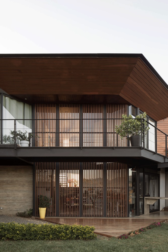 中央之屋 · 融入城市景观的简约现代住宅-35