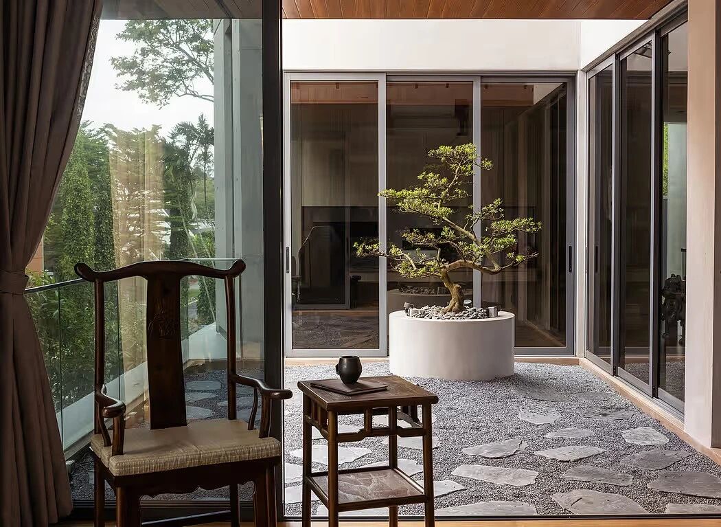 廊屋；走廊房（注：Verandah指走廊、游廊，结合House，廊屋表意较简洁精准，但走廊房表意更直白，具体可根据实际语境确定最合适的表述） 丨新加坡丨Mark 12 Architects-9