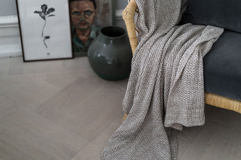 瑞典温馨公寓 | 木质元素与暖色调的完美融合-10