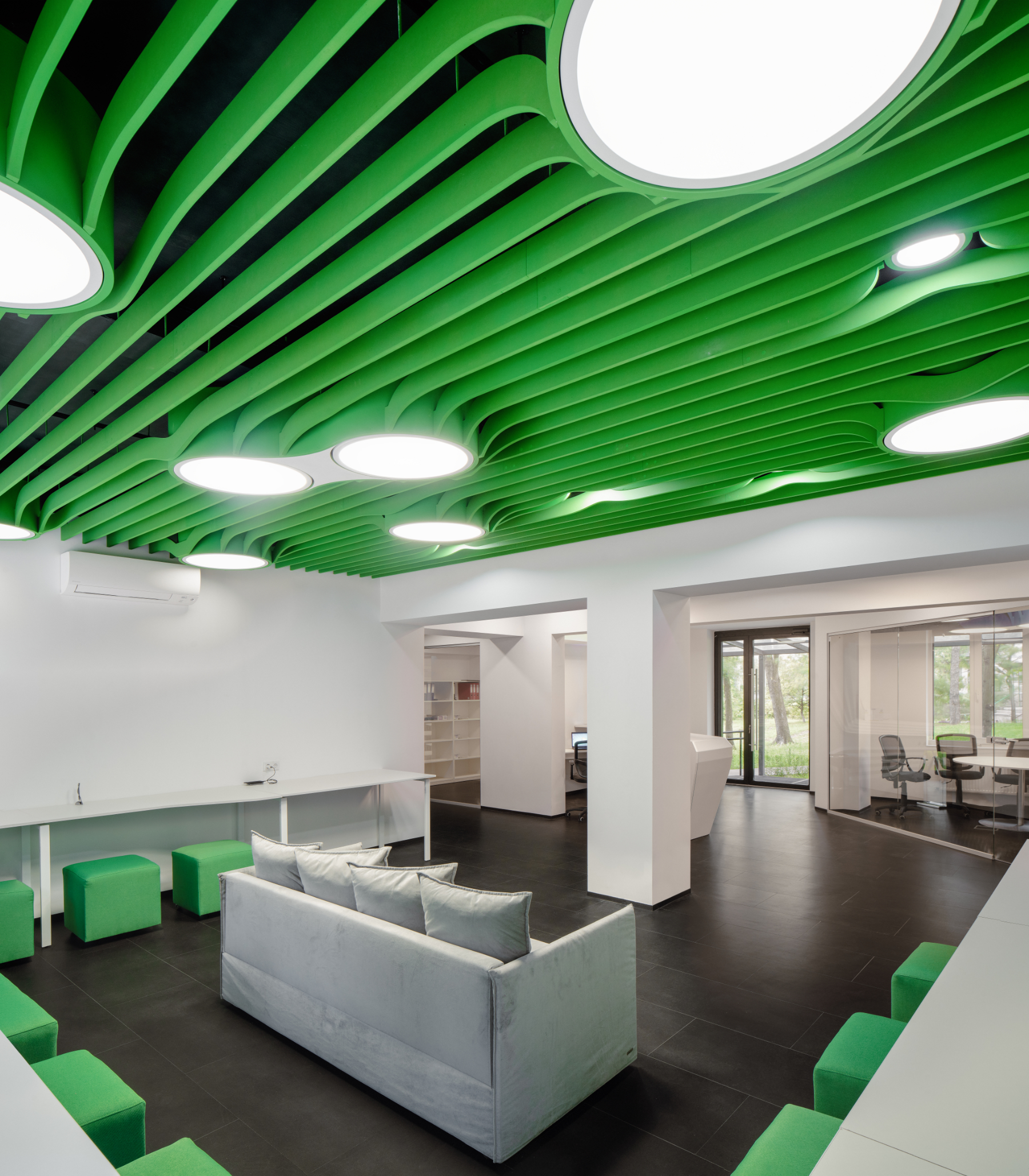 乌克兰透明 HR 办公室设计-39