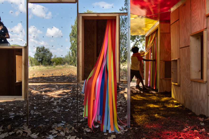 Hidden in Plain Sight Pavilion / Nelsen Partners-16