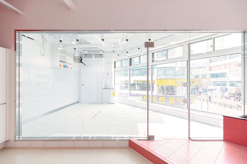 45 平米儿童咖啡厅 色彩游戏空间-17