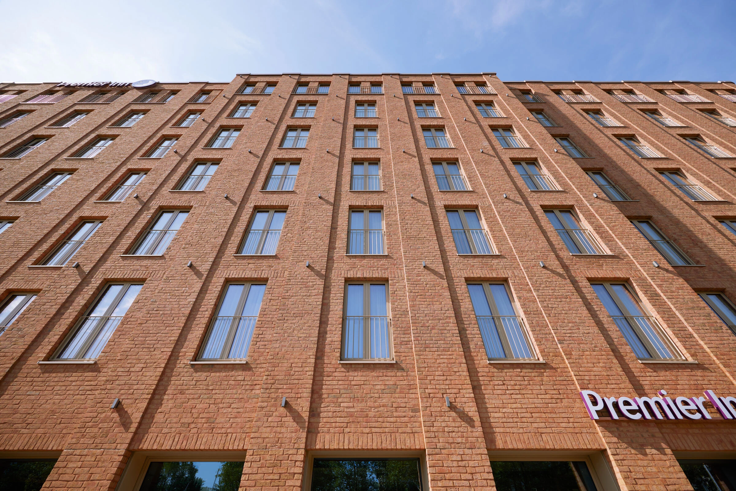 Premier Inn Wiesbaden City Centre Hotel-15