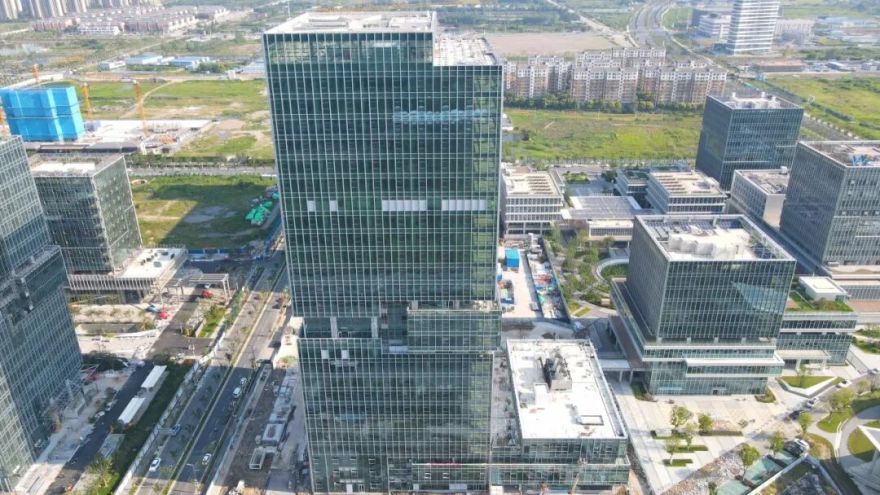 杭迎伟赴一建集团合肥先进光源项目调研并进行高温慰问-23