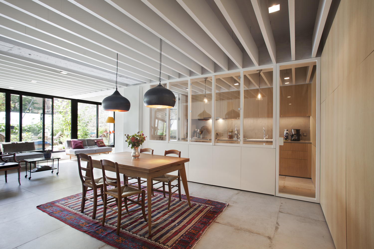 巴黎工业风公寓 conversion of an ancient parking lot into apartments-16