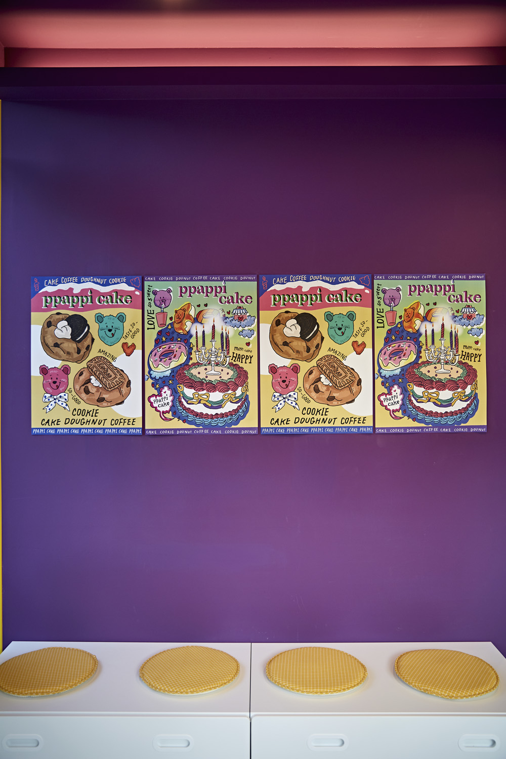 色彩缤纷的 12 平米可爱蛋糕店室内设计-13