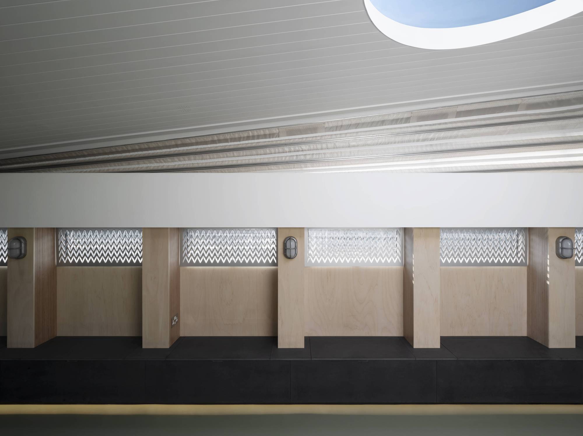 浮动教堂丨英国伦敦丨Denizen Works-32