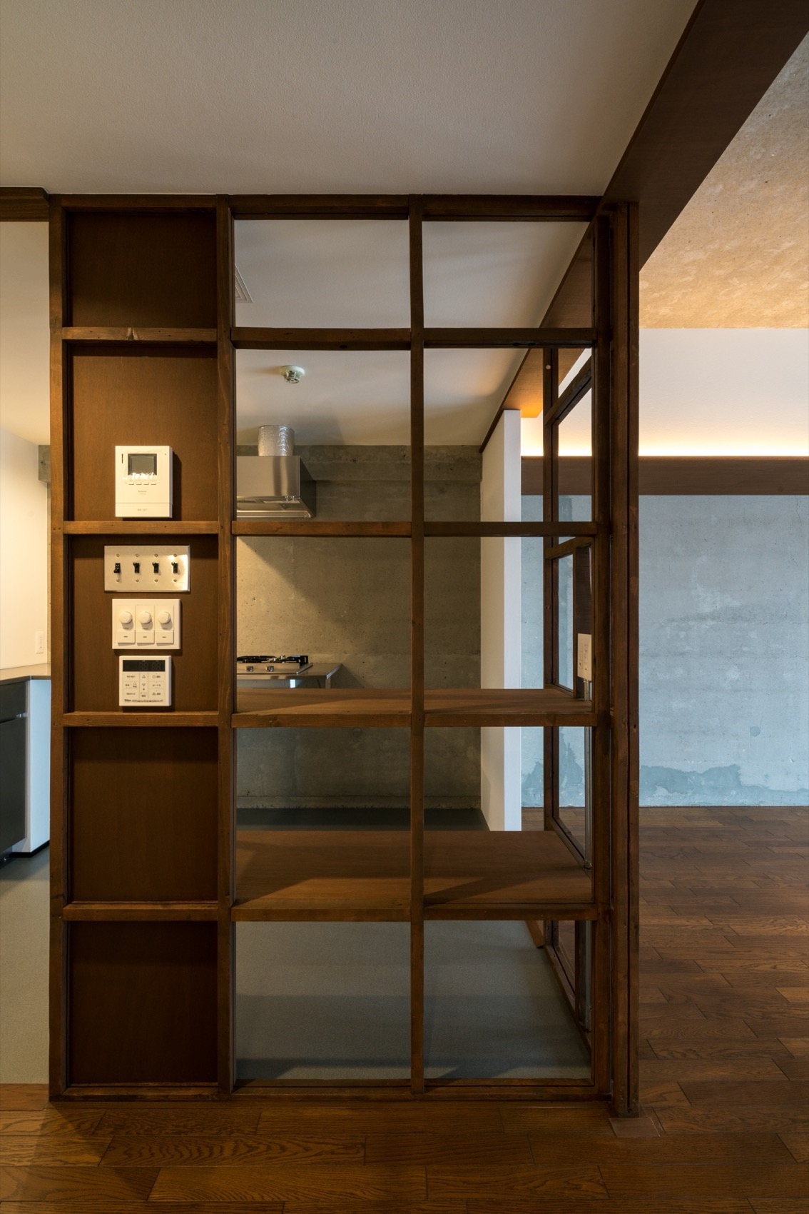 一处普通公寓的翻新改造丨日本东京丨THa-27