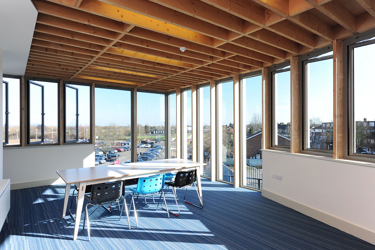 皇室青年中心丨civic London-7