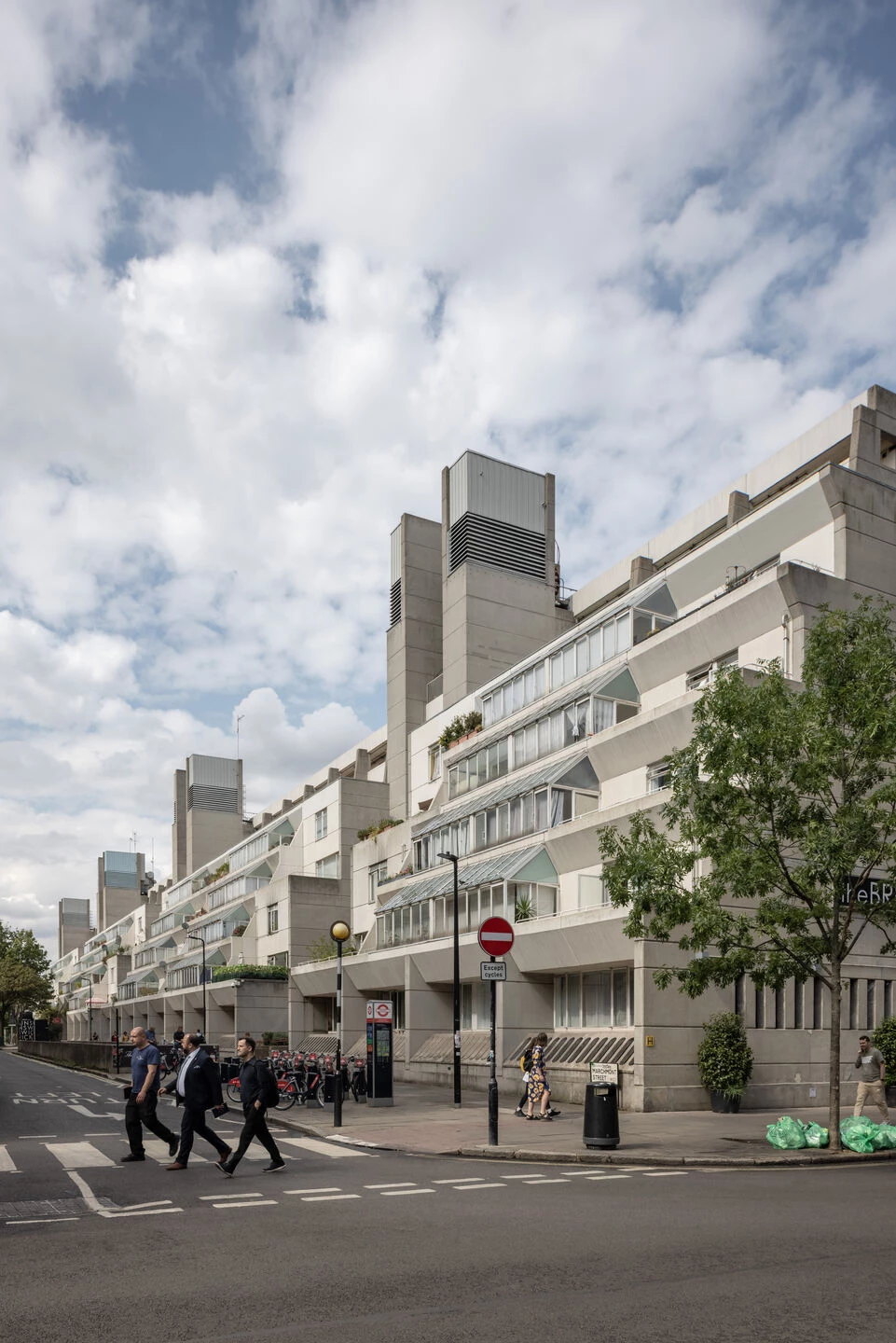 伦敦的布伦斯威克中心丨Patrick Hodgkinson-14