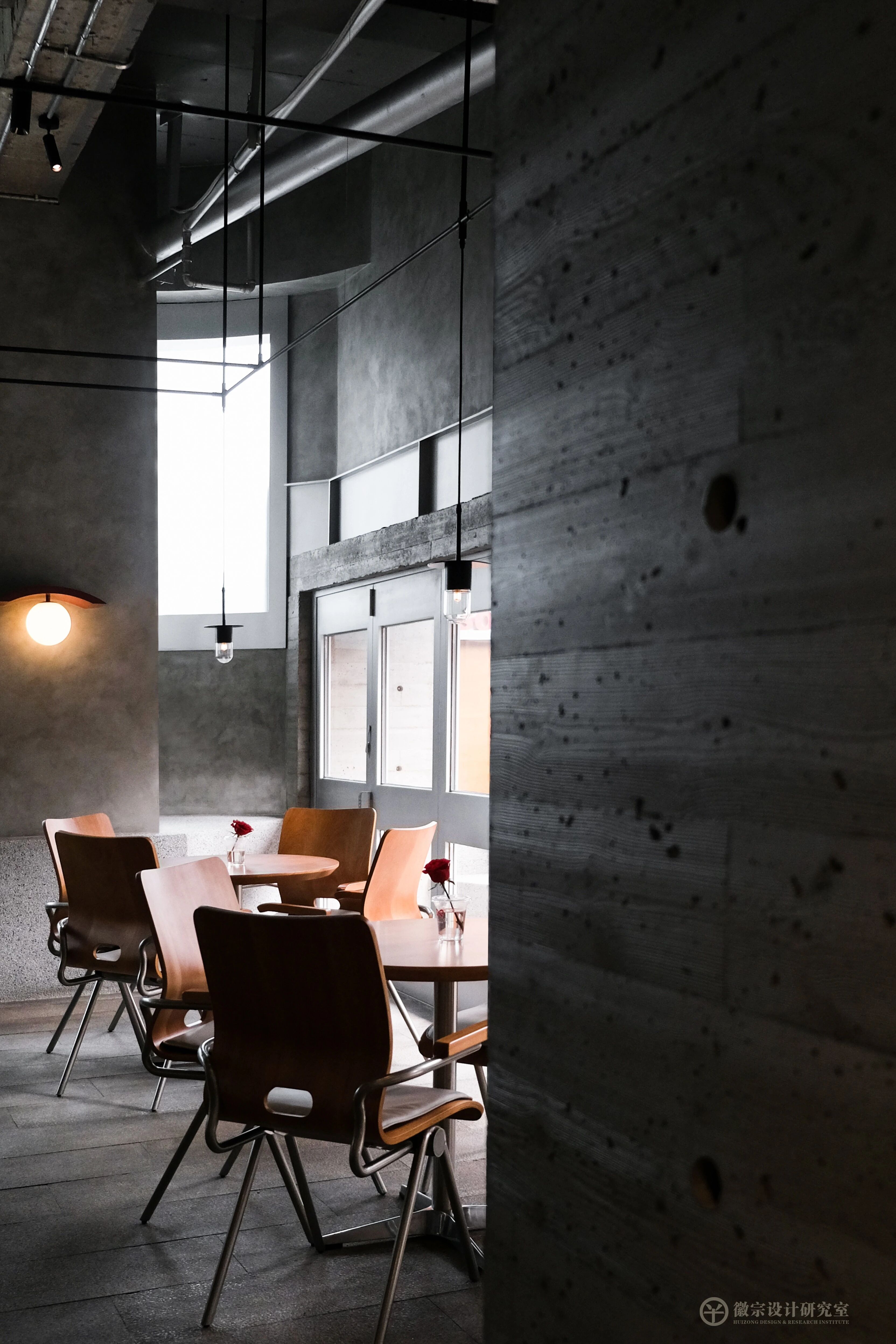 「被撕开的礼盒」SOONSOO CHICKEN中国首店设计丨中国郑州-29