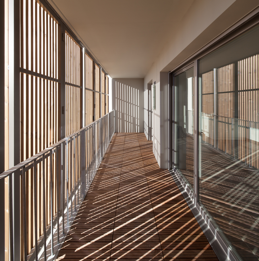 融合绿意的法国 Mouans·Sartou· 社会住宅与商铺设计-35