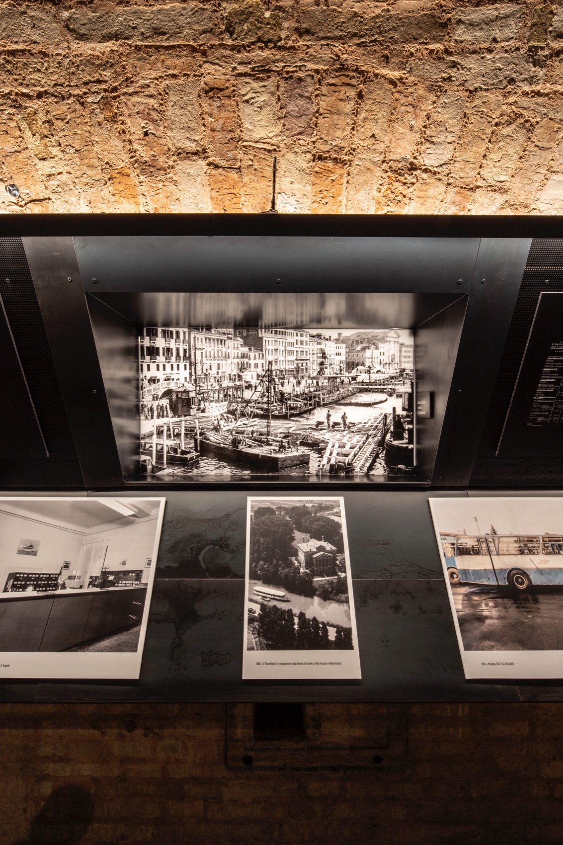 威尼斯的公共交通展览丨意大利丨120 grammi laboratorio di architettura-66