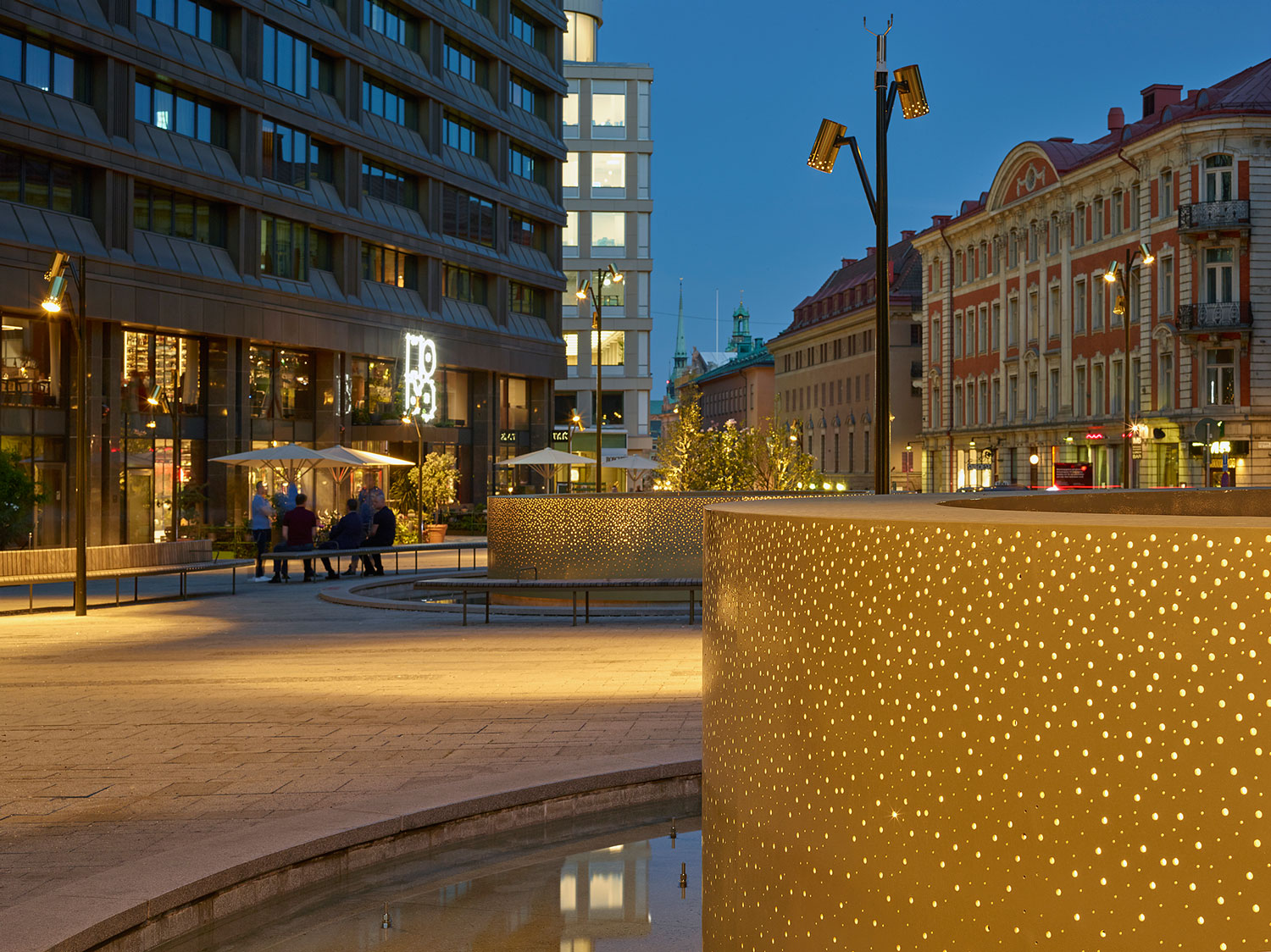 瑞典斯德哥尔摩 Brunkebergstorg 广场景观设计-13