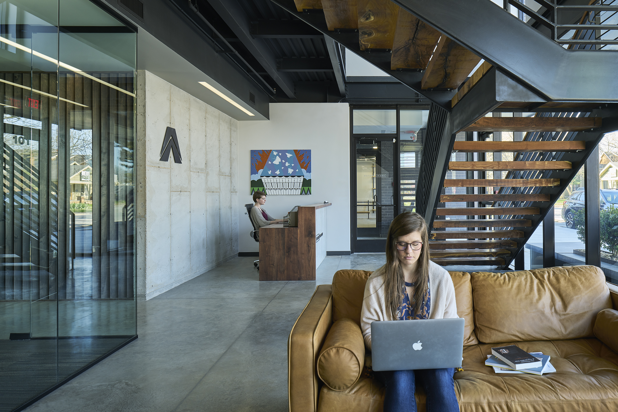 镜头下的现代办公空间——modus studio MAIN x MDRN 项目-17