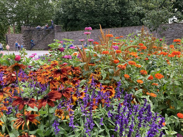 2023 年霍特尔州立花园展

注：Hö·ter可能是一个特定地点名称，若有更准确的信息或标准译法，可按需调整 丨Büro Christian Meyer-6