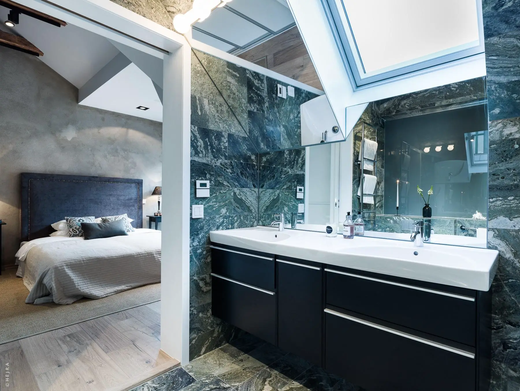 融合温暖与个性的顶层公寓设计-13