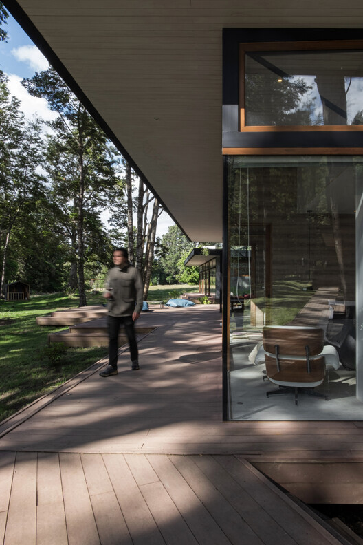 智利 Patagonia 湖畔复杂建筑设计丨Estudio Base Arquitectos-19