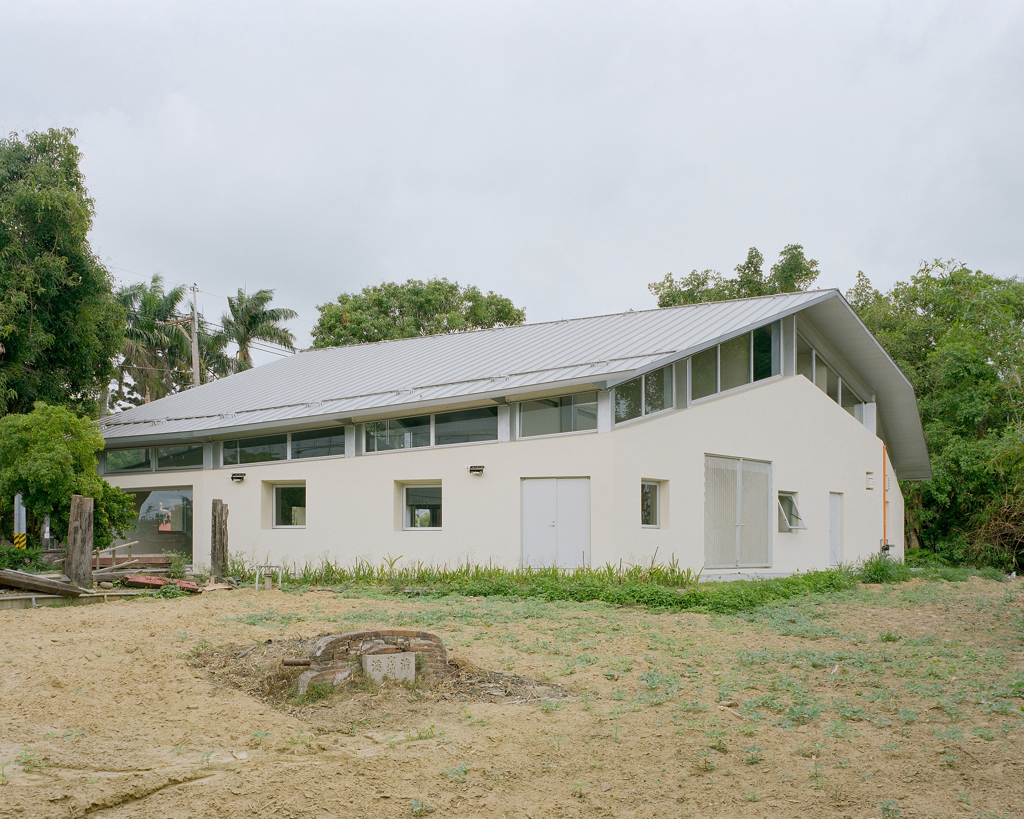 Hilltop House / Office Archipel-26