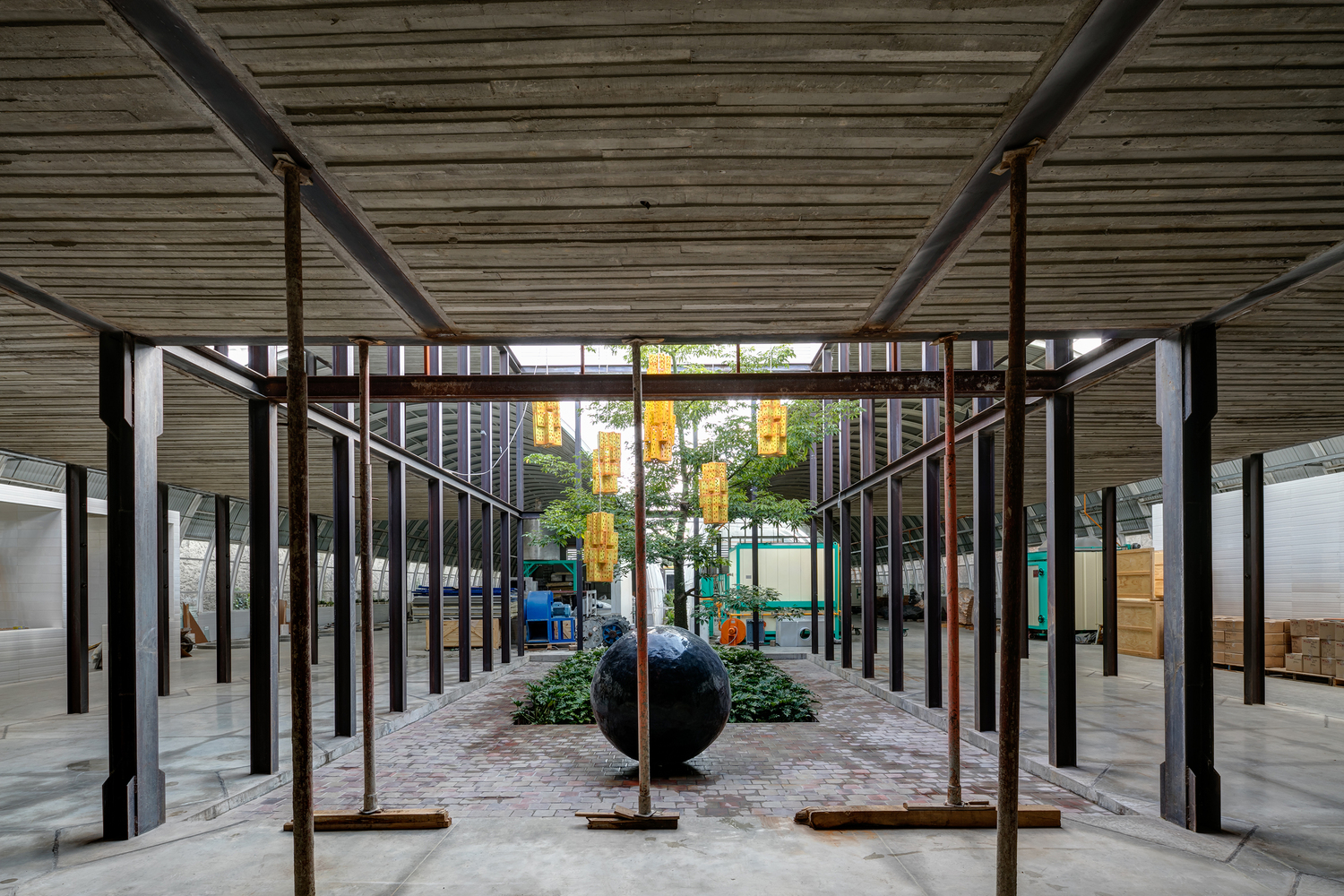 废弃仓库变身高颜值陶瓷厂-25