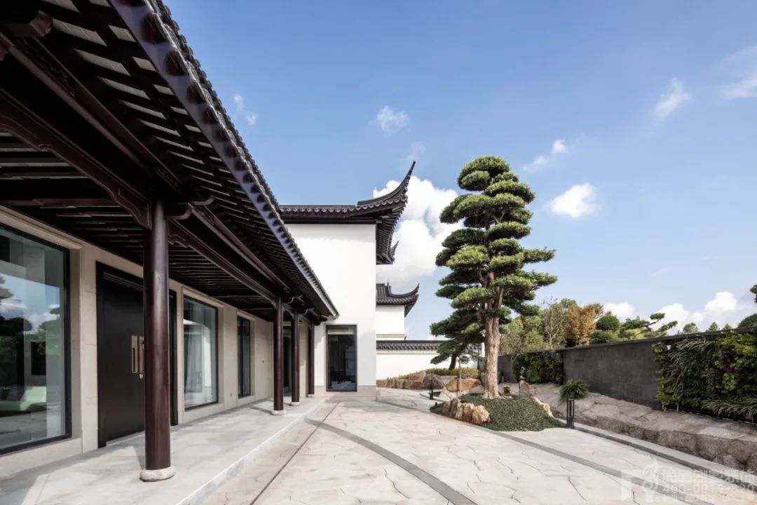 1250㎡现代奢华别墅设计丨尚层别墅装饰-87