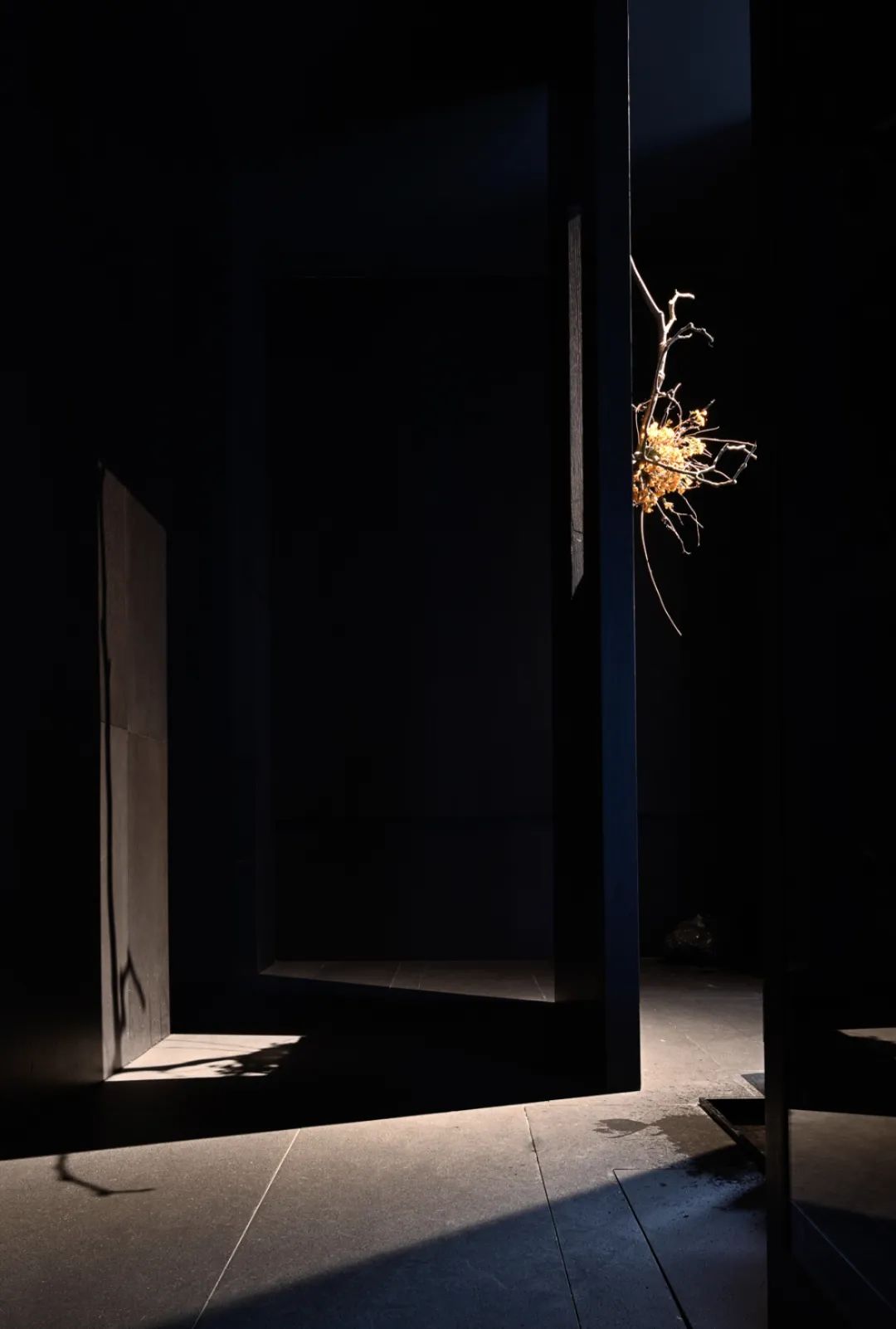 江南烟雨中的港式火锅餐厅设计丨中国无锡丨NONEZONE 南筑设计-8