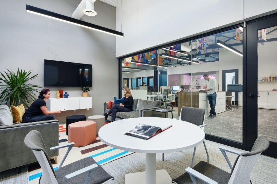 明尼阿波利斯的 Alight 办公室丨美国丨Studio BV-24