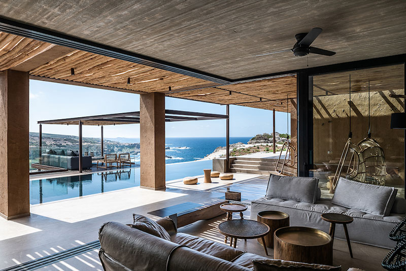 希腊克里特岛自然风光中的时尚别墅设计-11