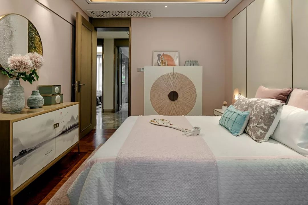 常德和瑞别墅下叠户型软装设计 | 现代风尚与东方禅意的融合-30