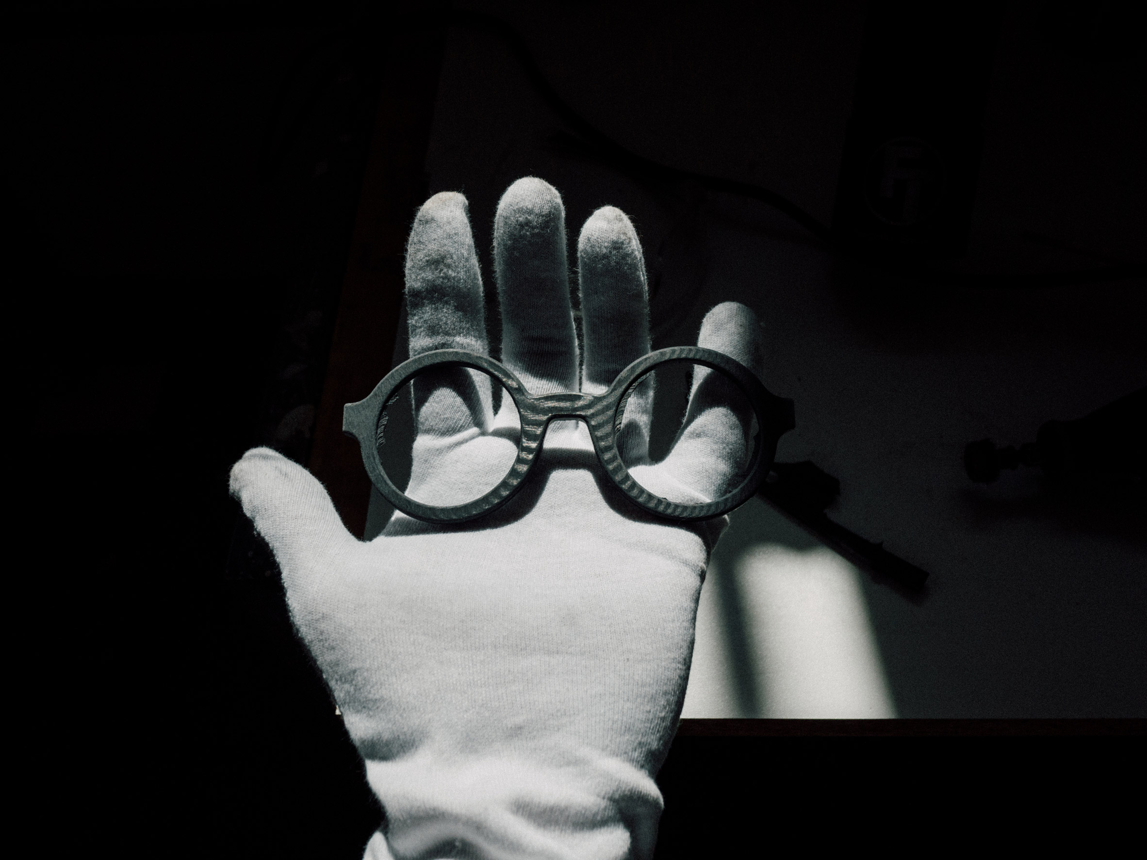 碳木镜架 | 罗德里戈·考拉的碳纤维木纹设计-8