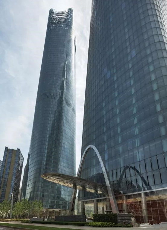 南昌绿地中央广场——金边瑞香灵感下的城市之窗-12