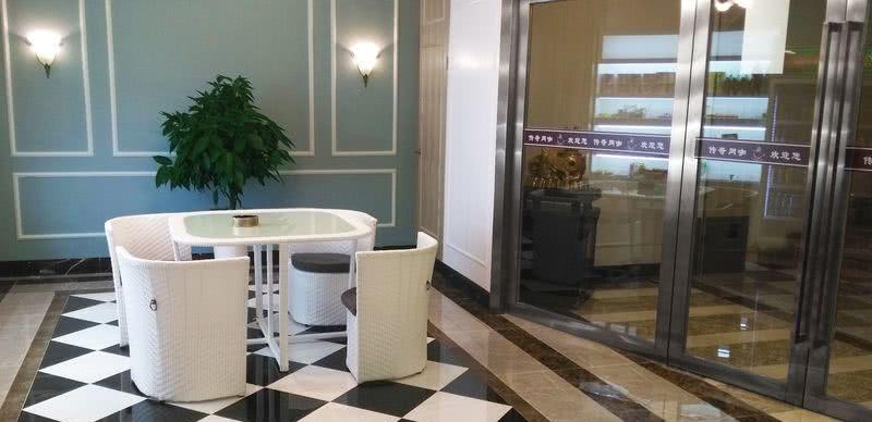 传奇网咖翻新改造，打造潮流游戏空间-2