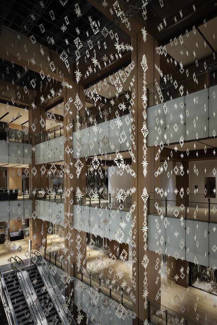 Christmas tree - nendo-12