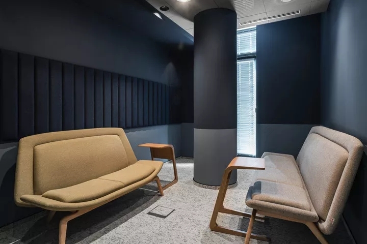 波兰桑坦德银行卢布林办公室-26