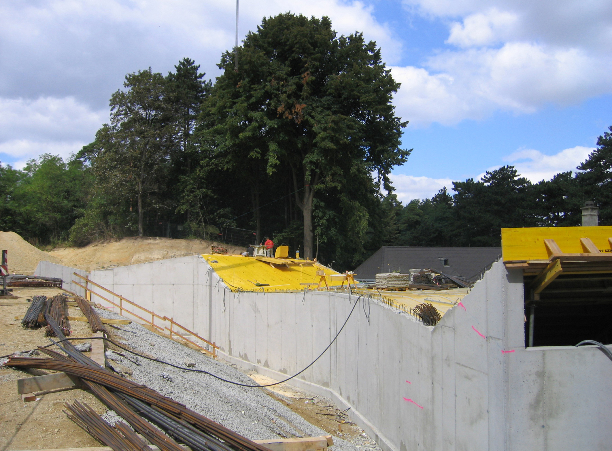 融合历史遗迹的智能展览空间-30