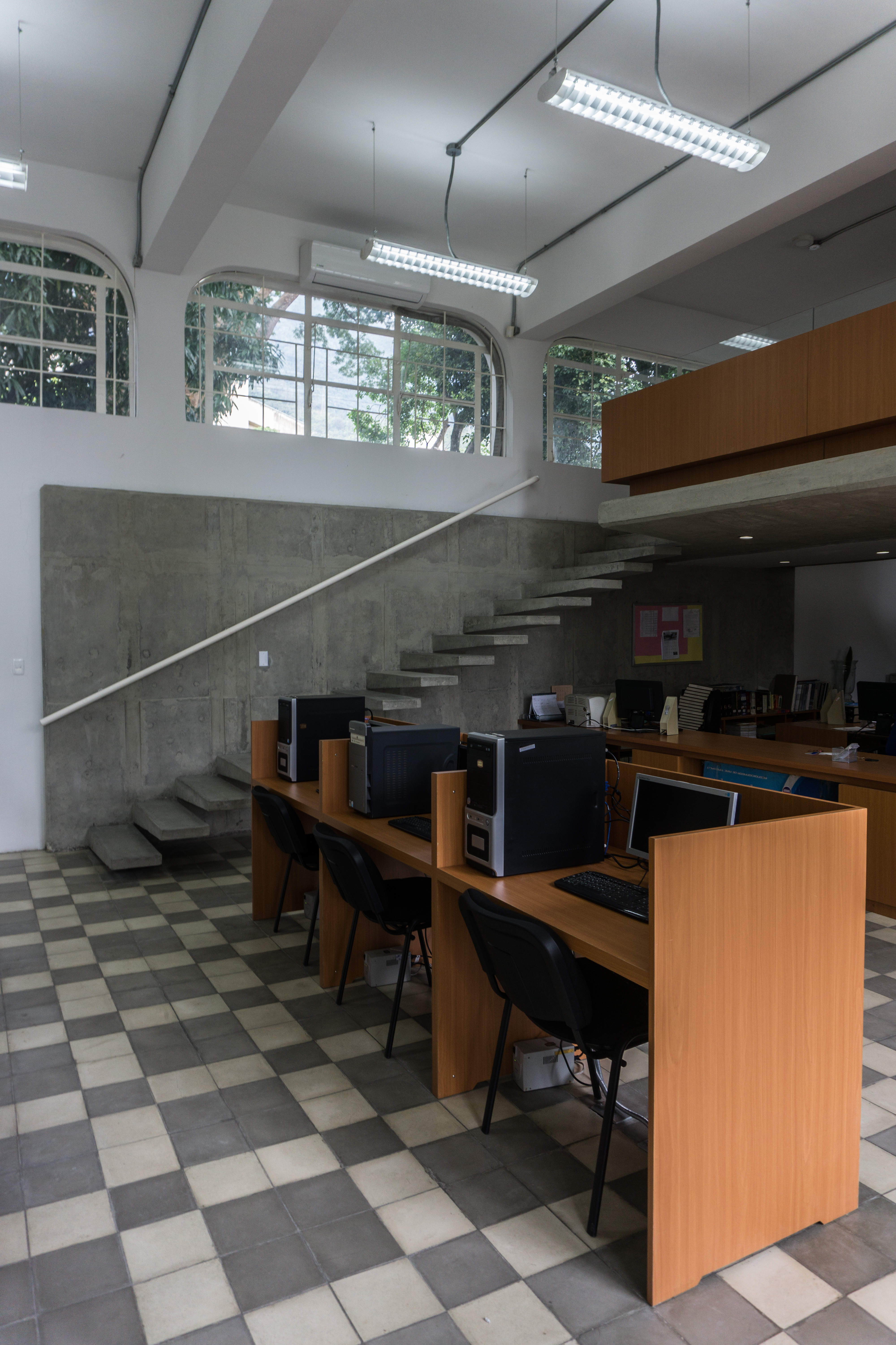 护理学院图书馆改造丨委内瑞拉米兰达-25