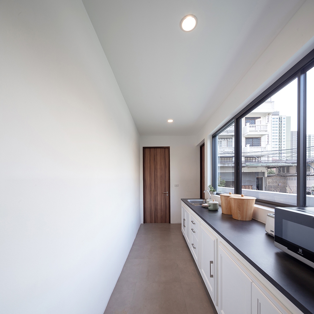 曼谷角落的优雅办公空间-18