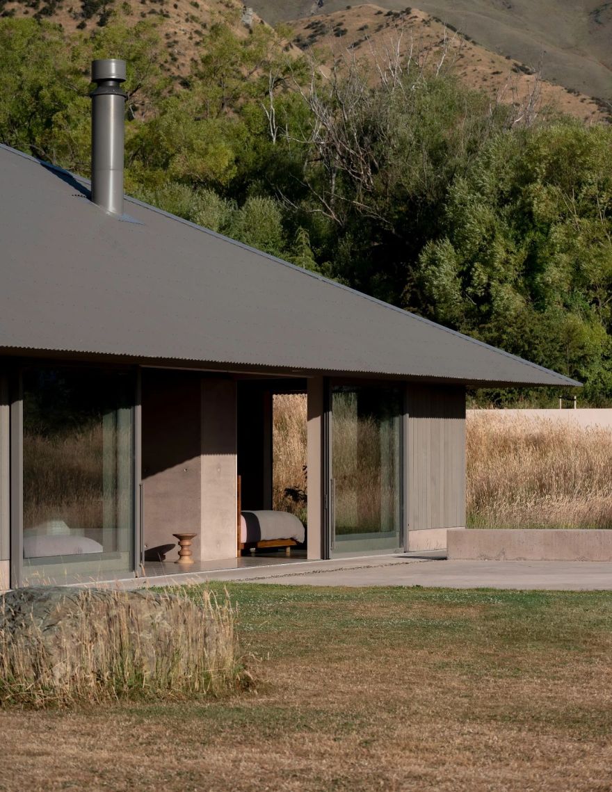 Openfield山间豪宅(Openfield House)丨新西兰丨当地设计师Keshaw McArthur-14
