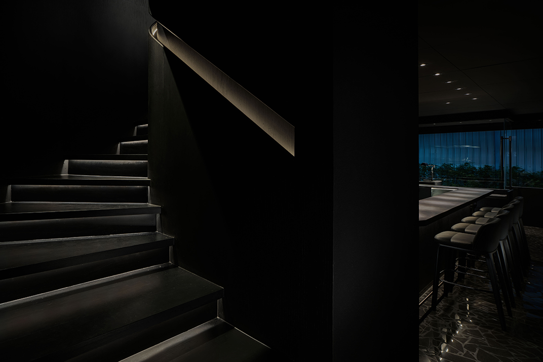 黑色调烧烤餐厅TAAHRA,泰国,曼谷 | Designed by Tastespace.co - 火锅烧烤 - 餐厅LOGO-VI空间设计-全球餐饮研究所-3