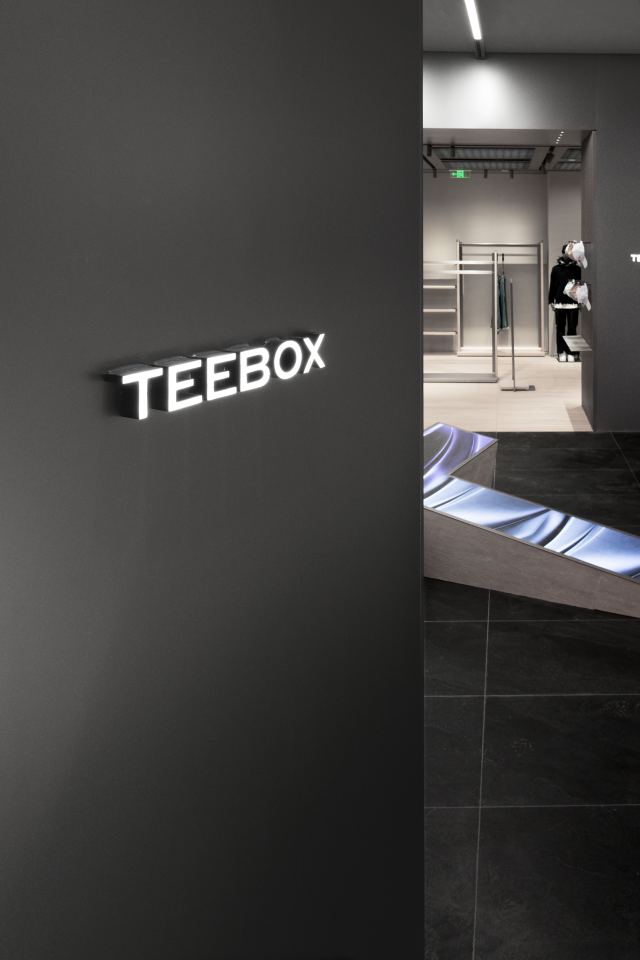 蘑菇云 · TEEBOX 线下首店丨中国长沙丨蘑菇云设计工作室-18