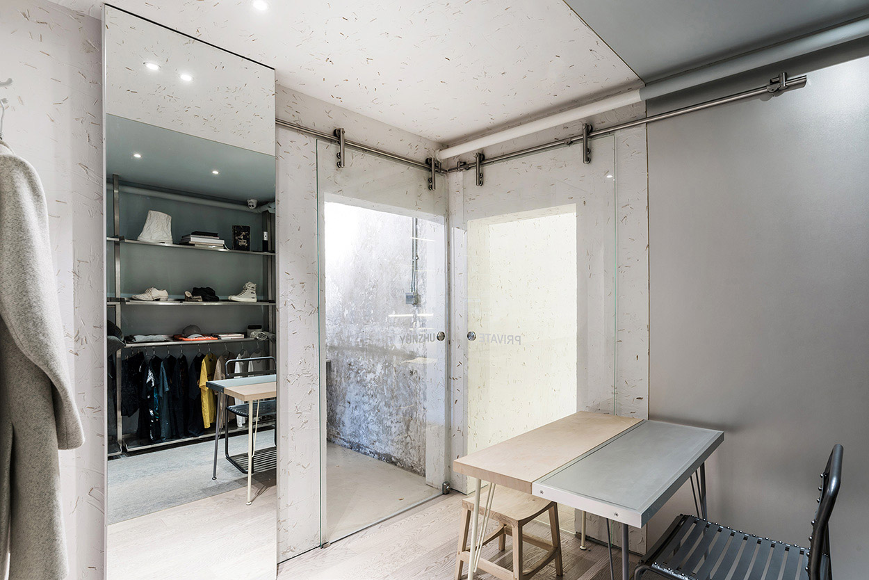 集咖啡厅、购物、办公于一体的YUNZHU北京工作室 / JANG DESIGN-22